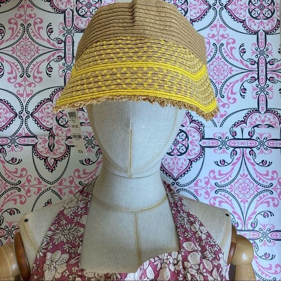 INC Printed Tweed Woman’s Stripe Frayed Edge Visor - Picture 2 of 4